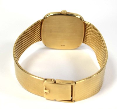 Lot 452 - A gentleman's 18ct yellow gold wristwatch by...