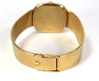Lot 452 - A gentleman's 18ct yellow gold wristwatch by...