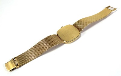 Lot 452 - A gentleman's 18ct yellow gold wristwatch by...