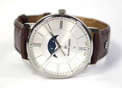 Lot 453 - A gentleman's stainless steel wristwatch by...