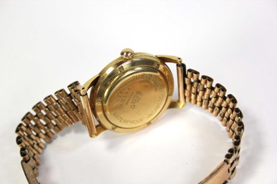 Lot 455 - A gentleman's part 18ct yellow gold automatic...