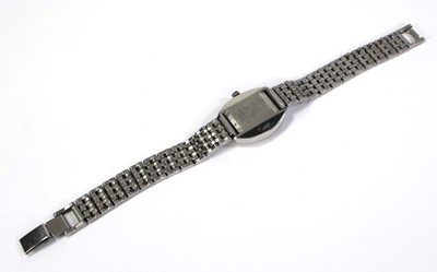 Lot 461 - A ladies stainless steel Seamaster Cosmic...
