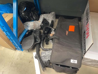 Lot 3394 - Exercise bike (dismantlesd) and AirFlow set