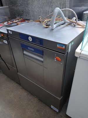 Lot 56 - 60cm Hobart undercounter drop-front washer