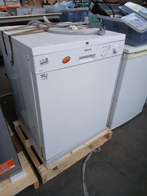 Lot 148 - 60 cm Electra domestic dishwasher