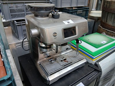 Lot 181 - 40 cm Sage bean-to-cup coffee machine