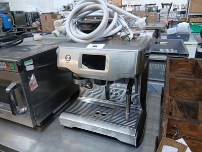 Lot 184 - 40 cm Sage bean-to-cup coffee machine