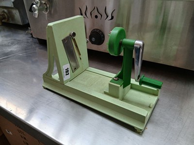 Lot 192 - Bemrinner turning slicer Japanese vegetable...