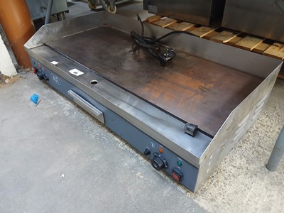 Lot 222 - 100 cm electric Ace 2-burner flat griddle