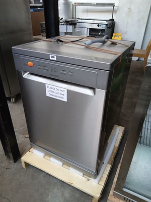 Lot 246 - 60cm Hotpoint domestic dishwasher