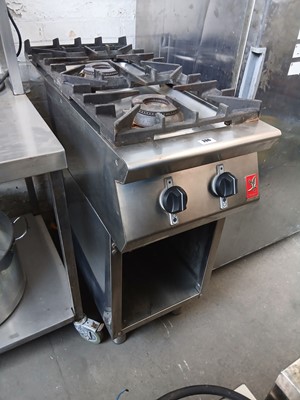 Lot 286 - 40cm gas Falcon 2-burner stove on stand