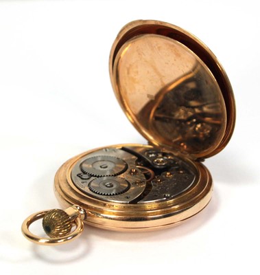 Lot 431 - A 15ct yellow gold half hunter pocket watch by...