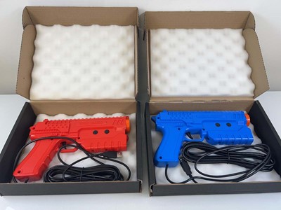 Lot 1113 - 2x Sinden Light guns with no recoil