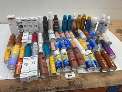Lot 3510 - Sun protection, self tan lotions, shaving gel,...