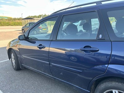 Lot (EJ53 UKM) 2003 Ford Focus Ghia TDCI 5-door...