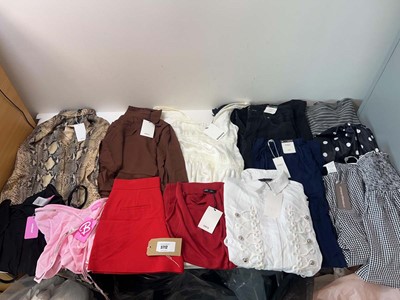 Lot 3712 - Ladies clothing Zara, MNG, Edikted, M&S,...
