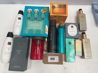 Lot 3576 - 14x Rituals products