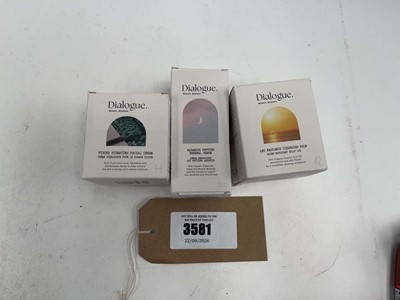Lot 3581 - 3x Dialogue natural skincare products