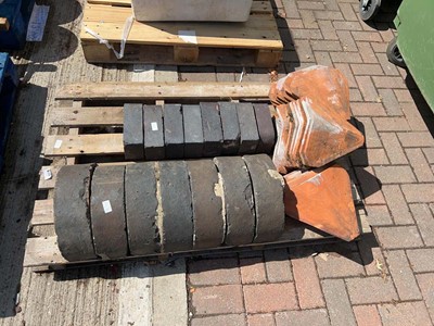 Lot 4298 - Quantity of reclaimed terracotta roof hip...
