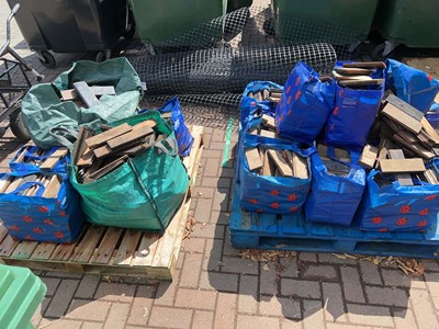 Lot 4304 - 2 pallets of reclaimed parquet flooring