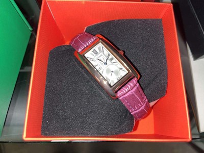 Lot 2044 - Stockwell ladies wrist watch boxed