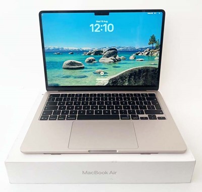 Lot MacBook Air 13" 2024 A3449 Starlight laptop...