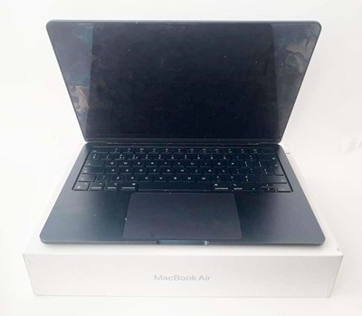 Lot MacBook Air 13" 2022 A2681 Midnight laptop...