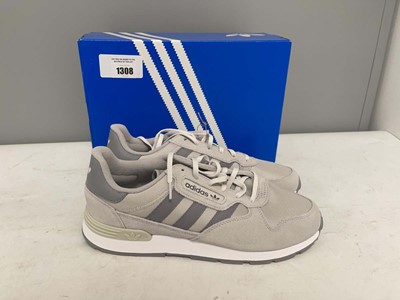 Lot Adidas UK9.5 treziod 2 trainers in grey - boxed