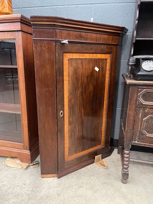 Lot 5101 - Georgian mahogany single door corner cupboard