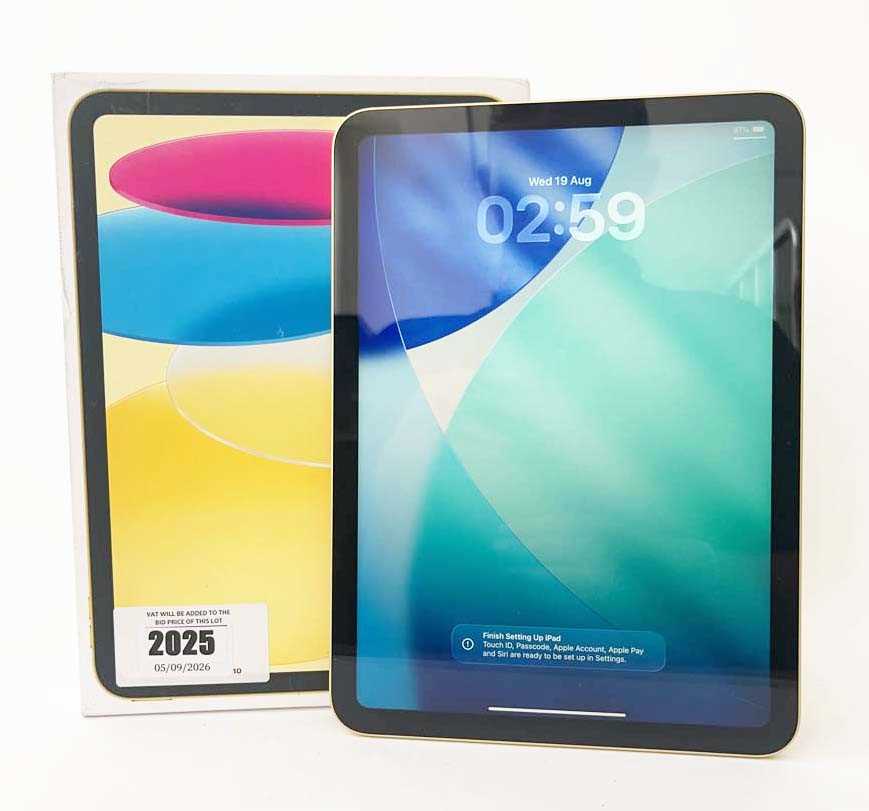 Lot iPad A16 128GB Gold with box, USB-C cable and...