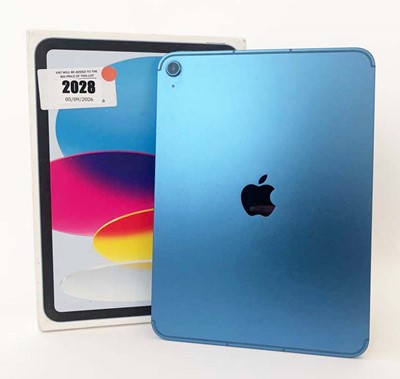 Lot iPad A16 128GB Blue with box and cable (WiFi &...