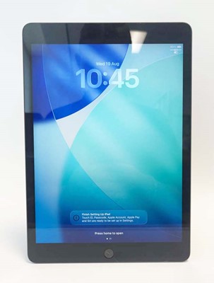 Lot iPad 9th Gen 64GB Space Grey