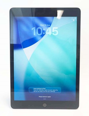 Lot iPad 9th Gen 64GB Space Grey