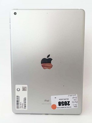 Lot iPad 7th Gen 32GB Silver