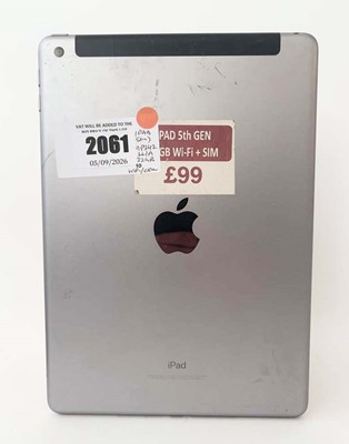 Lot iPad 5th Gen 32GB Space Grey (WiFi & Cellular)