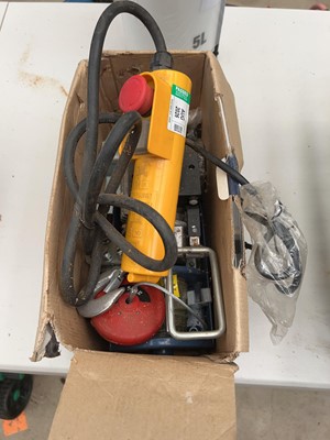 Lot 4506 - Powercraft electric cable hoist