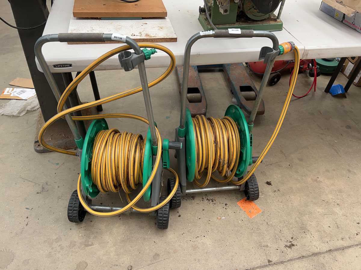 Lot 4509 - 2 wheeled hose reels