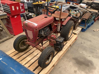 Lot 4518 - Wheel Horse mini garden vintage tractor with...