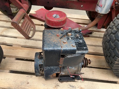 Lot 4518 - Wheel Horse mini garden vintage tractor with...