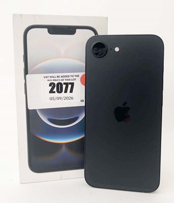 Lot iPhone 16e 128GB Black with box and cable