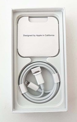 Lot iPhone 12 Mini 64GB Blue with cable (non...