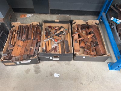 Lot 4658 - 3 crates of wood working tools, planes,...