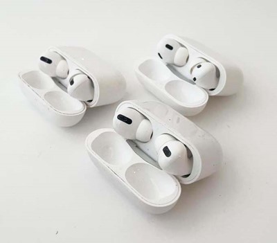 Lot 3x AirPods Pro 2nd Gen (Lightning cable case)