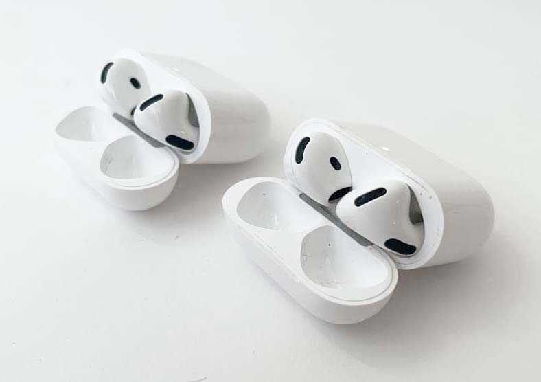 Lot 1x AirPods 4 ANC and 2x AirPods 4