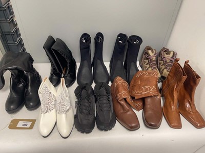 Lot 9x Pairs of boots to include Peter Storm,...