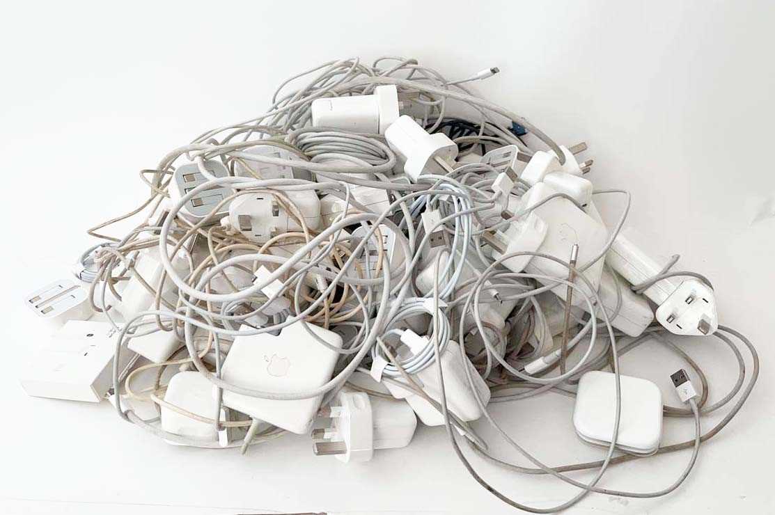 Lot Quantity of various loose Apple power adapters...