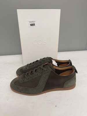 Lot COS UK10.5 trainers in khaki - boxed