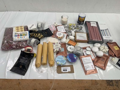 Lot 3628 - Candles, wax melts, tea lights etc