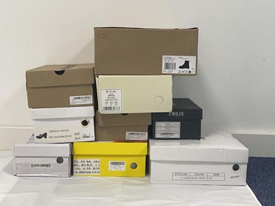 Lot 9x Boxed pairs of shoes in various styles and...