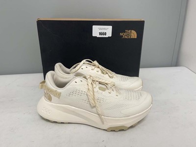 Lot The North Face UK8.5 altamesa 300 trainers in...